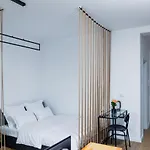 Vibrant Apartament *