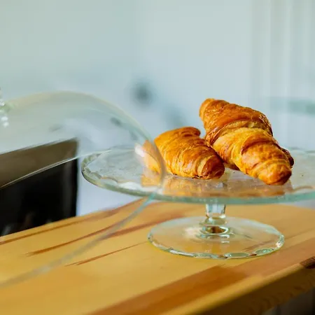 Vibrant Апартаменты *